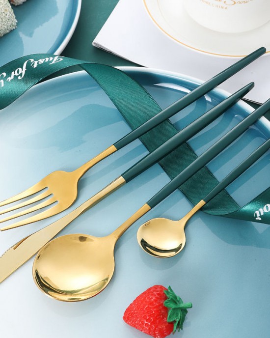Factory wholesale mirror polishing tableware steak knife, fork, spoon four s of stainless steel western tableware gifts Factory wholesale mirror polishing tableware steak knife, fork, spoon four s of stainless steel western tableware gifts