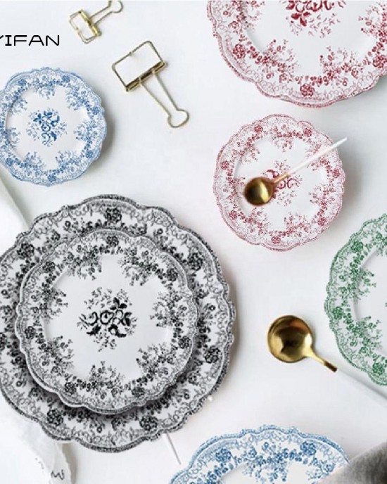 Bone China Dinner Set Lace Rim Colourful Plate Set Floral Decorative Wedding Tableware Customized Ceramic Dinnerware Set Bone China Dinner Set Lace Rim Colourful Plate Set Floral Decorative Wedding Tableware Customized Ceramic Dinnerware Set