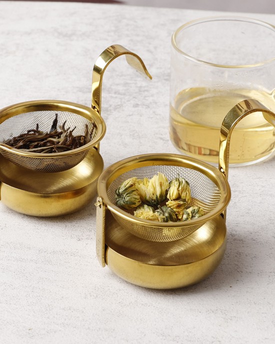Hot Sale Metal Tea Infuser Gold Stainless Steel Tea Infuser Mesh Tea Filter Strainer With Rotate Bottom Tray Hot Sale Metal Tea Infuser Gold Stainless Steel Tea Infuser Mesh Tea Filter Strainer With Rotate Bottom Tray